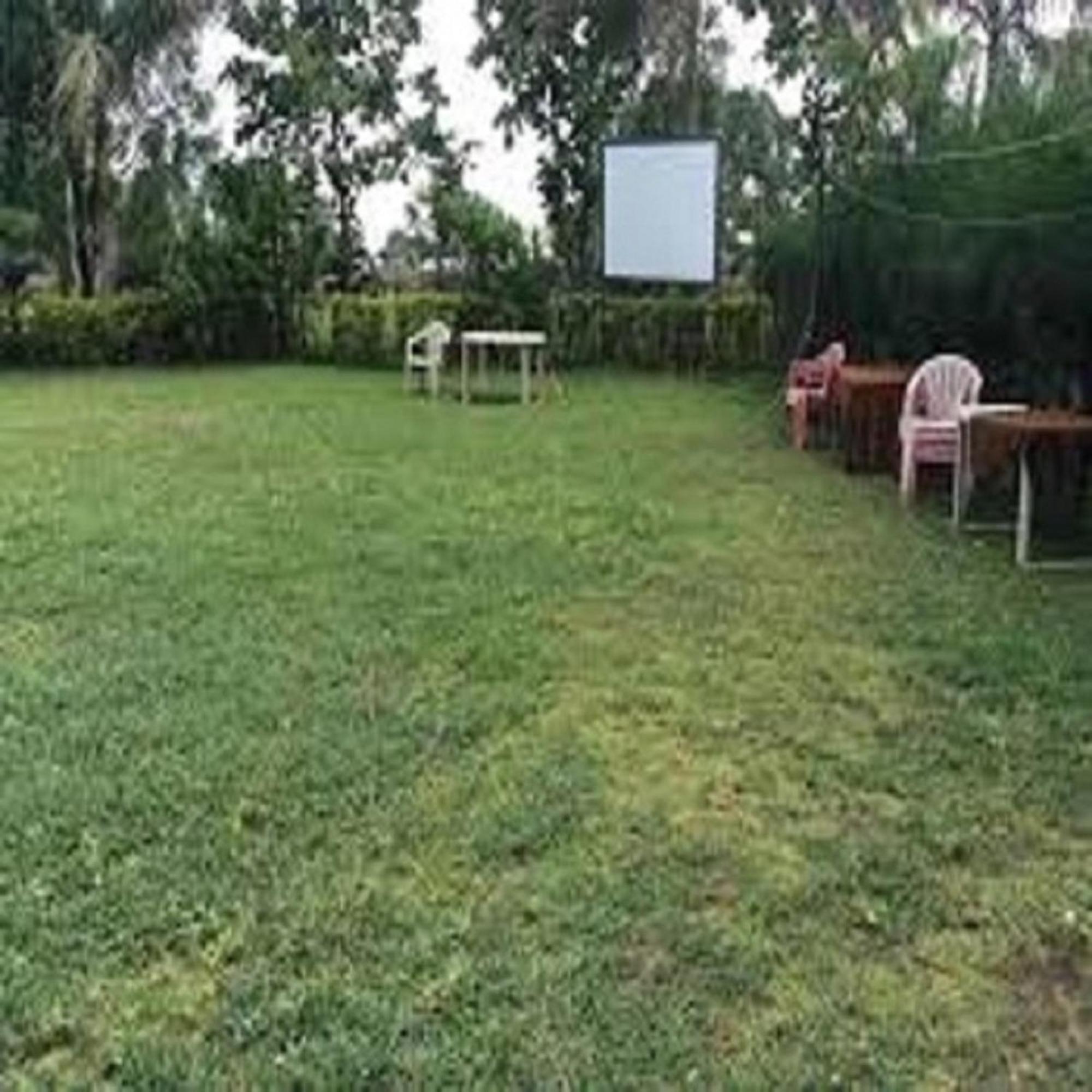 Hotel Metro Palace Resort Karjat Exteriér fotografie